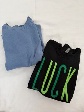 Black 'LUCKY' Graphic Sweatshirt + Blue Crewneck Bundle